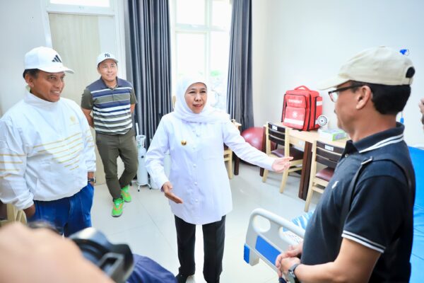 Gubernur Khofifah Pastikan Dua Lokasi Sekolah Rakyat di Kampus Unesa Siap Beroperasi dan Ramah Disabilitas