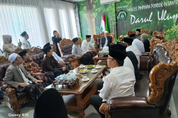 Menteri Agama RI , Melakukan Kunjungan Resmi ke Pondok Pesantren Darul Ulum Jombang